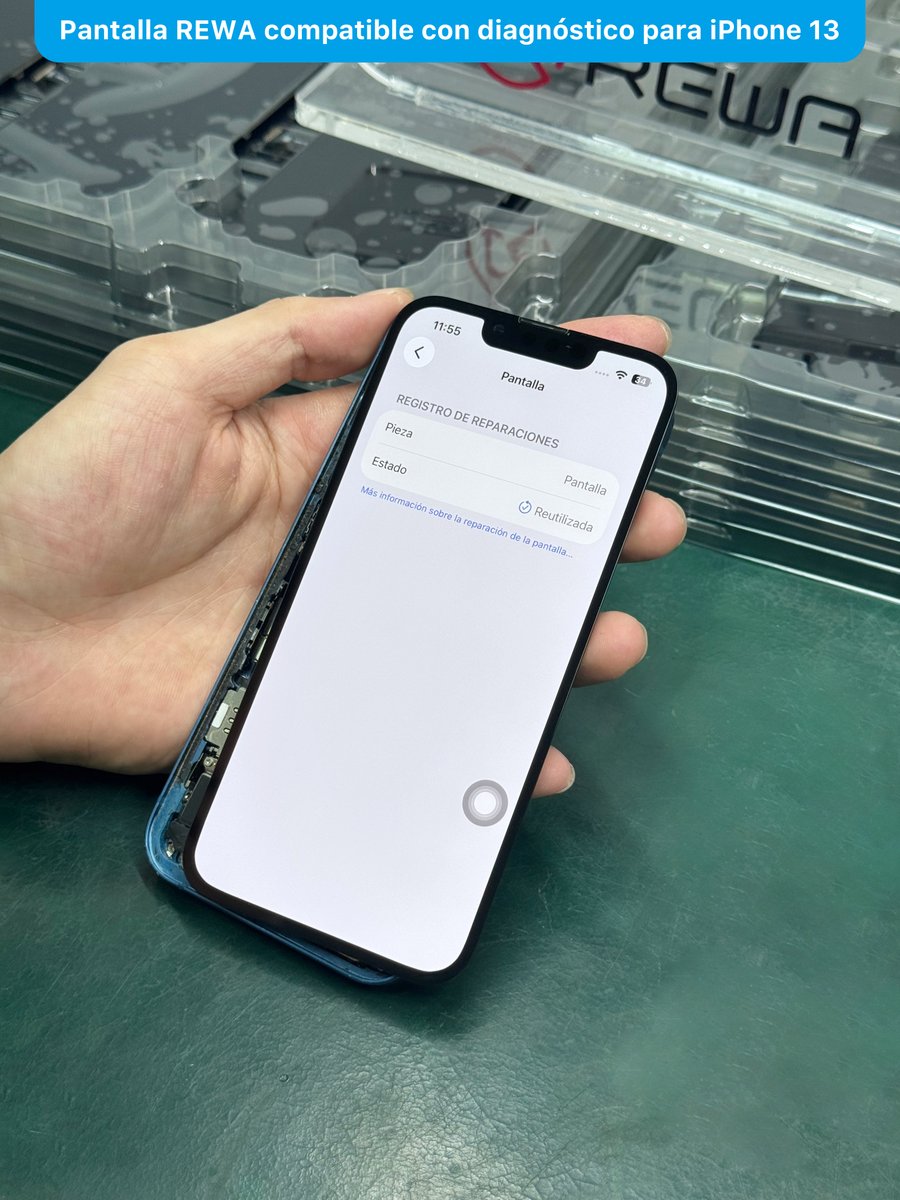 rewatechnology's tweet image. También tenemos la Pantalla REWA compatible con diagnóstico para iPhone 13 en versión Soft OLED, producida por REWA, que corre diagnósticos y funciona perfectamente en iOS 26.1. 📱✨