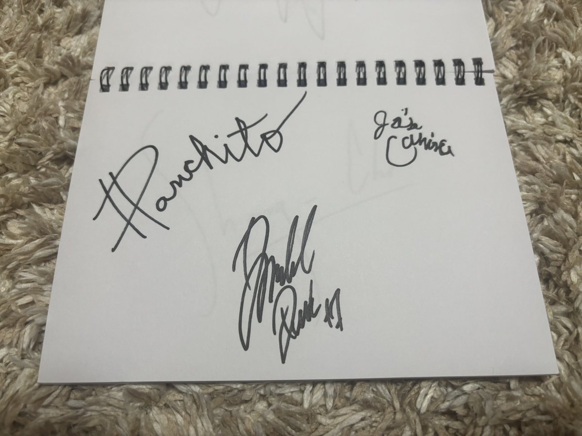 ディズニーカリフォルニアアドベンチャーで三騎士とグリ！ ドナサイン