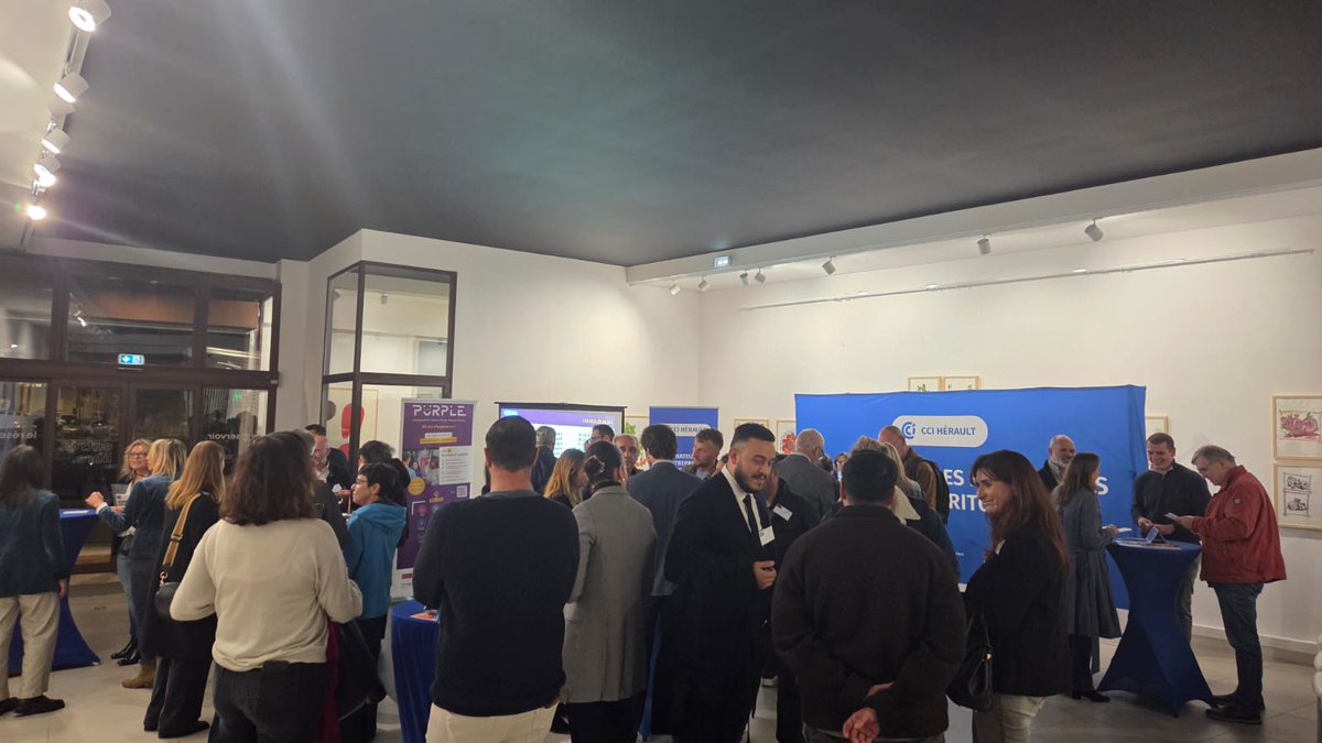 ADeljarry's tweet image. Hier soir, plus de 50 chefs d’entreprise du bassin de Thau se sont donnés RDV à la galerie Le Réservoir Sète pour cet afterwork des Lundis CCI format réseautage. Une occasion d&apos;échanger entre dirigeants, de créer du lien et des opportunités d&apos;affaires sur le territoire. Nous vous…