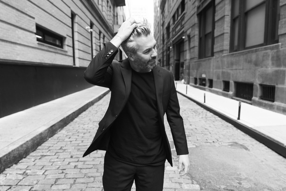 Uncommon tweet media