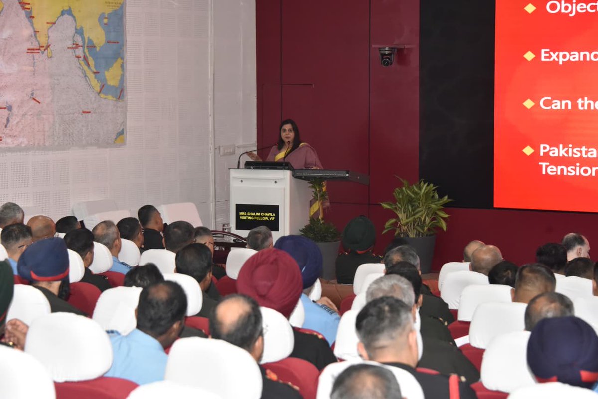 ia_awc's tweet image. Dr Shalini Chawla, @vifindia, shared perspective with Higher Command Course on collusivity factor and its impact on security dynamics along Northern and Western front at #AWC. #ChinaIndiaRelations #NationalSecurity @adgpi @artrac_ia ⁦@MEAIndia⁩