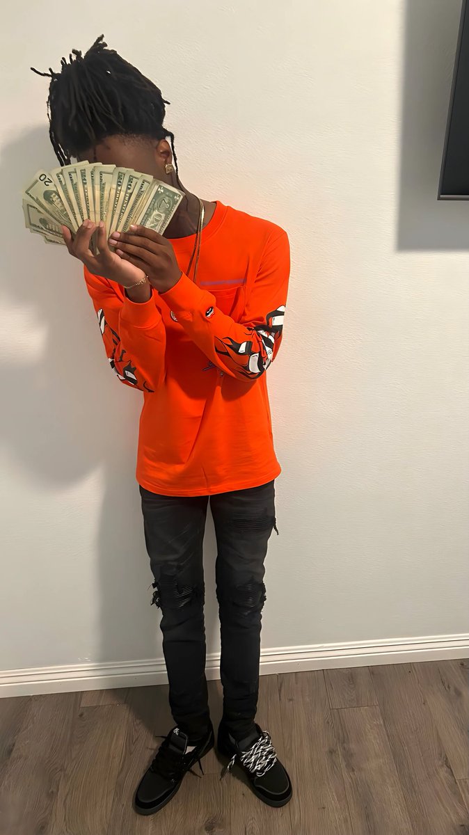 Bz™️ tweet media