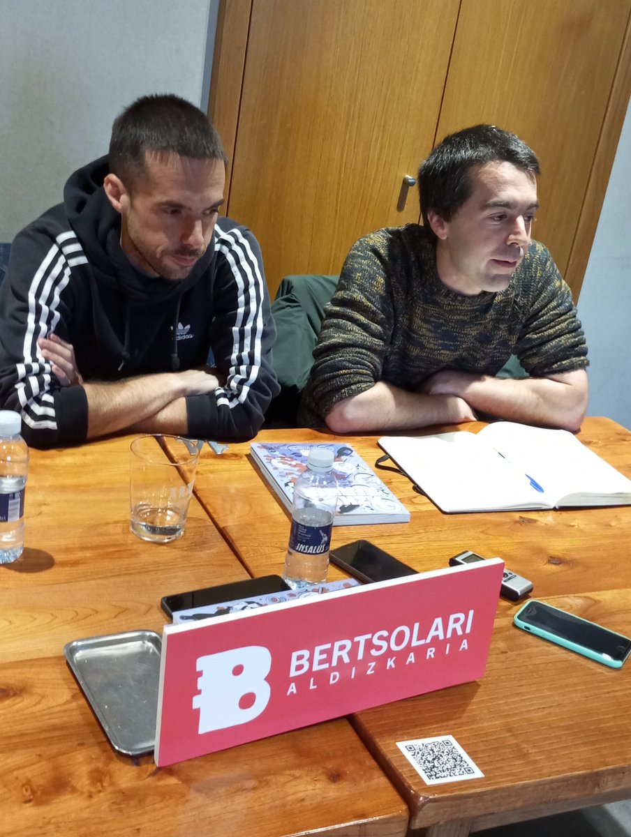 Bertsolari aldizkaria tweet media