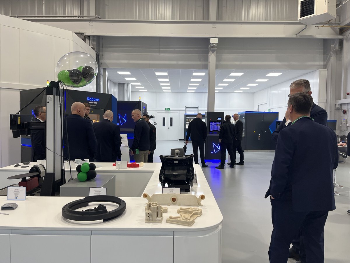 Matsuura_UK's tweet image. To truly understand what is possible with HP MJF 3D printing, and how it could elevate your profitability as a manufacturing business, a visit to our state-of-the-art Additive Manufacturing Centre in Leicestershire is essential.

Call us on 𝟬𝟭𝟱𝟯𝟬 𝟱𝟭𝟭𝟰𝟬𝟬.