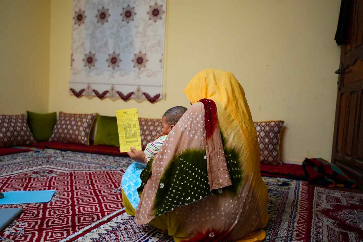 En Mauritanie, une seule injection protège désormais les enfants contre six maladies graves.
L’introduction du vaccin hexavalent allège la charge des familles et des soignants, et renforce la vaccination de routine dans tout le pays.
gavi.org/fr/vaccineswor…