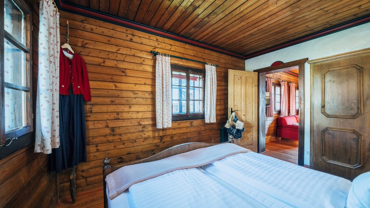 Rellox's tweet photo. ✨Black Friday v Alpách?
Nyní máte šanci pořídit si apartmán v oblíbeném Bad Kleinkirchheimu se slevou 10 % na prvních 10 jednotek bez ohledu na velikost. Stačí podepsat předkupní smlouvu do konce listopadu a dokončit koupi do konce roku🔥

👉Více info: https://t.co/bm2gZ27TWP https://t.co/s7LZZdDoZt
