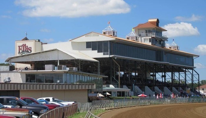 graybrigade's tweet photo. #OnThisDay 103 years ago in 1922, #EllisPark opened in Henderson, KY. It is one of only two tracks in the U.S. with a one-mile chute at a 90-degree angle by the first turn, modeled after Saratoga. It was first opened as Dade Park. #HorseRacing @EllisParkRacing  
📸: Coady Media https://t.co/Vtyjp8sPPx