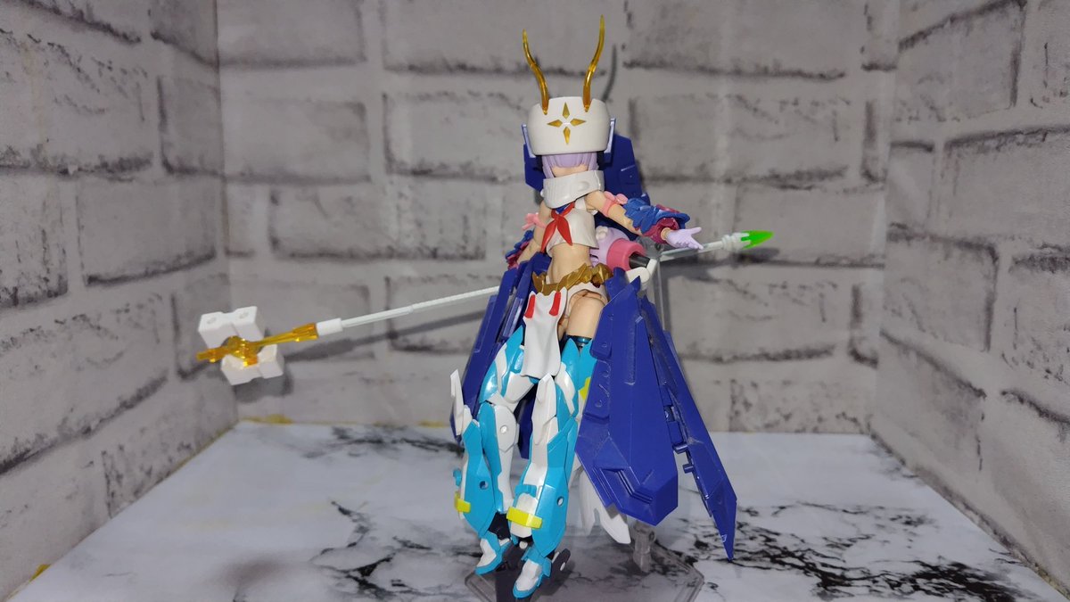 LuLu_sub_1's tweet image. #治安悪そうな女
「いいですか？暴力を降るっていいのは､異教徒共と化け物だけです｡」