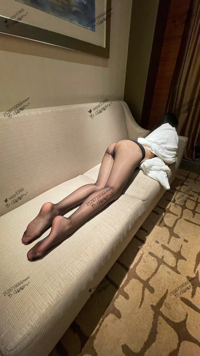 黄推福利内容 - 伍翩翩的精彩图片 福利姬伍翩翩分享的黄推图片1 - 网红私拍内容