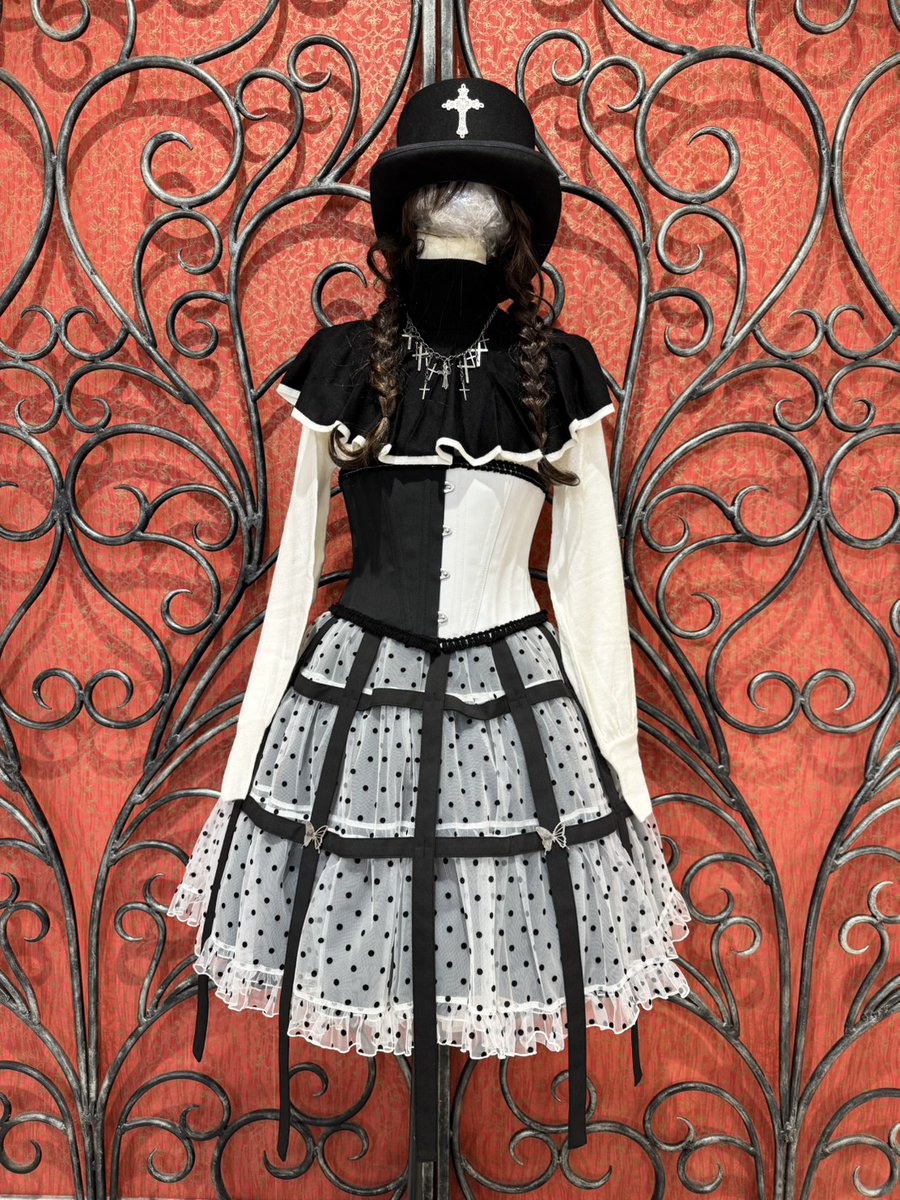 🦇コーデ詳細🦇】 ✝️Moi-même-Moitié✝️ 修道女ケープカラーニット