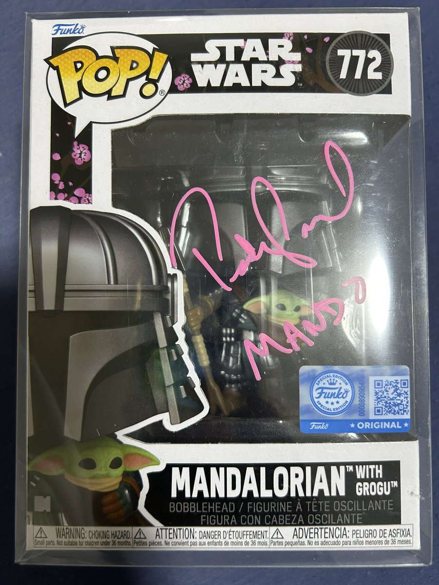 SWAUにて注文していたペドロ・パスカルさんのサインがようやく届きまし