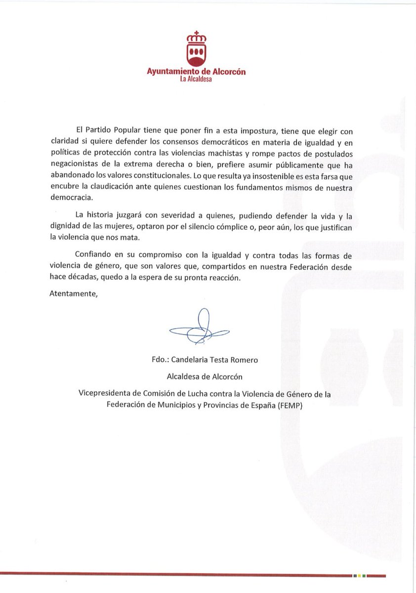 CandeTesta's tweet photo. Como Vicepresidenta de la Comisión de Lucha contra la Violencia de Género le he pedido a la Presidenta de la FEMP que exija, con contundencia, la dimisión de este Alcalde del Partido Popular. https://t.co/ZfKgTomqUp