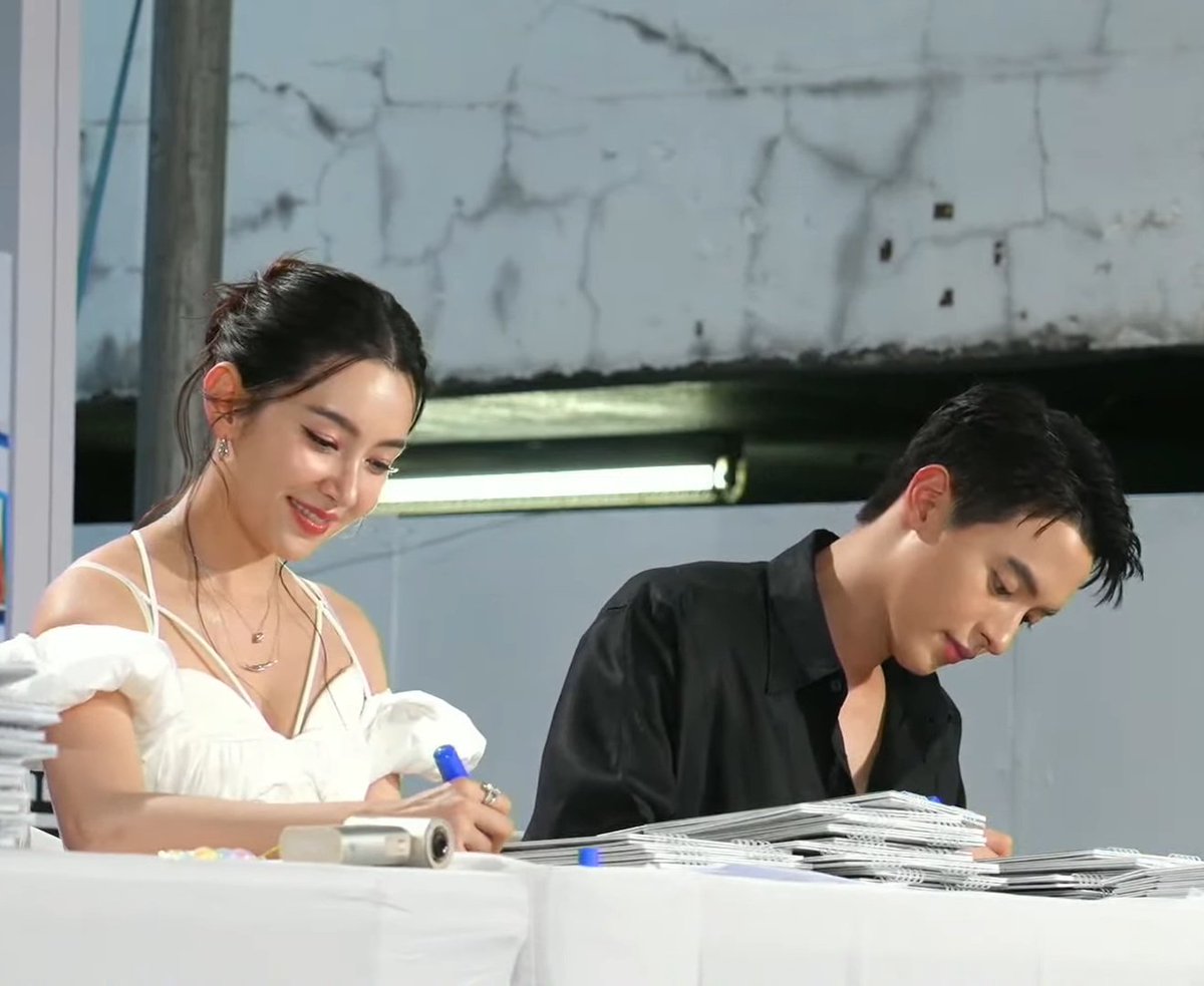 giegyorme's tweet image. ใครมันมาพรากแนวปัจจุบันไปจากกู ใคร