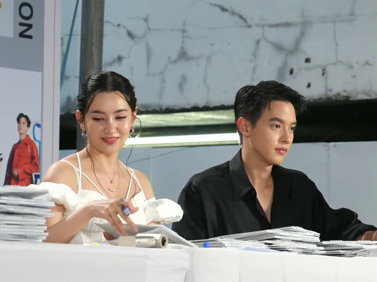 giegyorme's tweet image. ใครมันมาพรากแนวปัจจุบันไปจากกู ใคร