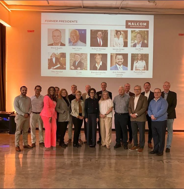 NicoleforLtGov's tweet photo. Thank you, North Alabama Commercial Brokerage Association (NALCOM), for honoring past presidents. It was a privilege to be recognized alongside colleagues who have helped shape the Huntsville area. We build Alabama together. #Our67 #HuntsvilleAL #MadisonAL #MadisonCounty #NALCOM https://t.co/NAqQXyzveM