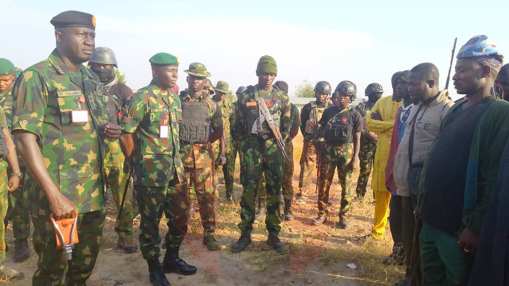 HQNigerianArmy's tweet photo. COAS IN KEBBI, ORDERS TROOPS TO INTENSIFY RESCUE OF ABDUCTED SCHOOL GIRLS

The Chief of Army Staff (COAS), Lieutenant General Waidi Shaibu, has directed troops of Operation FANSAN YANMA to intensify efforts in securing the release of students abducted from Government Girls Comprehensive Senior Secondary School (GGCSS) Maga, Danko/Wasagu LGA, Kebbi State. The directive was issued today, Monday 17 November 2025, during an operational tour to the state.

Addressing frontline commanders and troops, Gen Shaibu charged them to conduct intelligence-driven operations and maintain relentless day-and-night pursuit of the abductors. “We must find these children. Act decisively and professionally on all intelligence. Success is not optional,” he stated.

The COAS also engaged local vigilantes and hunters, describing them as critical partners in the operation. He urged them to leverage their knowledge of the terrain in collaboration with troops to locate and neutralize criminal elements. “Together, we will restore peace and ensure children can attend school safely,” he emphasized.

Earlier, Gen Shaibu paid a condolence visit to the Traditional Ruler of Danko, Alhaji Abubakar Ibrahim Allaje, and the Principal of GGCSS Maga, Hajiya Rabi Musa Magaji, assuring them of the military’s unwavering commitment to rescuing the abducted students unharmed.

Gen Shaibu  enjoined troops to remain resilient and professional, urging them to act within the rules of engagement while remaining responsive, disciplined, and resolute in restoring peace to Kebbi State and surrounding areas.

DAVID ADEWUSI
Captain
Media Information Officer 
Operation FANSAN YAMMA
18 November 2025