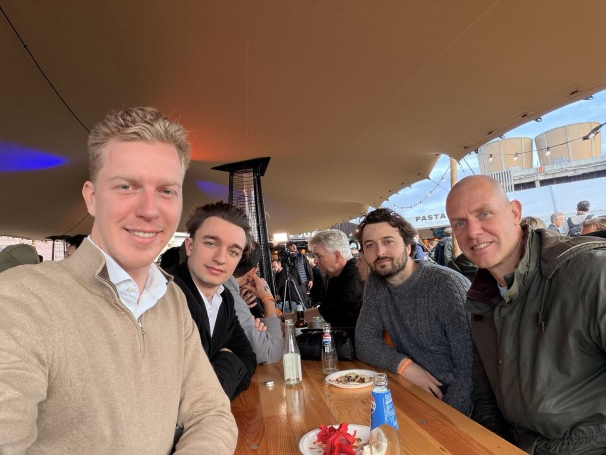 union_build's tweet image. BTC Amsterdam, you were geweldig. Always good to see some familiar faces @AntalphaGlobal, @BCNLfoundation, @DigMinSolutions. Lots of good discussions on all things interop and BTCfi. Now onto @EFDevcon.