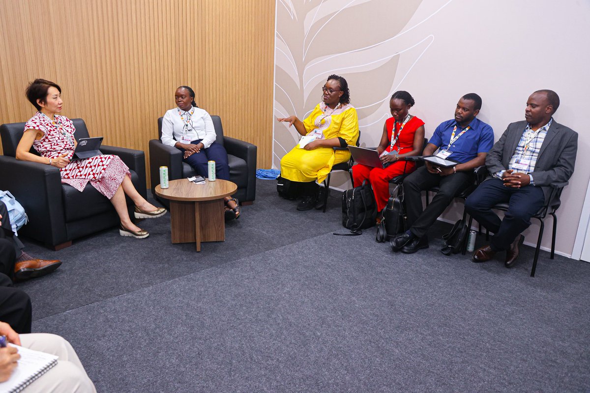 Kenya continues to deepen its strategic collaboration with Singapore in accelerating practical climate solutions, particularly in carbon markets, waste management, green job creation for youth and other transformative environmental programmes.

On the sidelines of #COP30 in