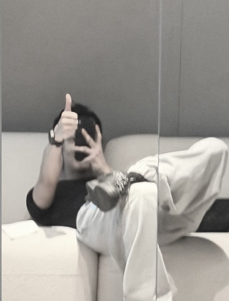 blockboned's tweet image. ㅤㅤ

Papawis after duty. Pahingi naman ng song reco bago ako pagsakluban ng langit dahil leg day ko. 😅

📍Quezon City, PH

ㅤㅤ