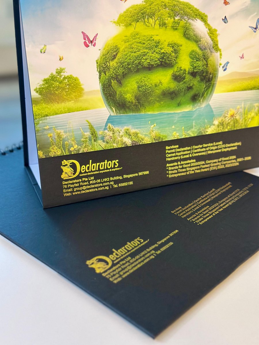 Declarators_'s tweet image. We&apos;re just under 1.5 months away from 2026!

We’re thrilled to unveil our new Declarators calendars, featuring the ‘Eco World’ theme — a gentle reminder to embrace sustainability in our daily lives.

#Year2026 #Declarators #clientappreciation #employeegift