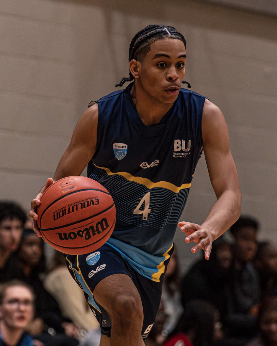 ev2sportswearuk's tweet image. The Bournemouth University Basketball Team in action... 🏀

📸 Sarah Whiffen

#EV2 | #DesignWithoutLimits | @teambusport