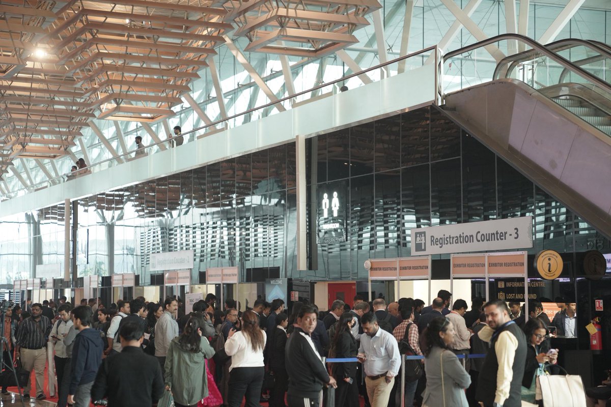 DidacIndia's tweet image. Day 1 at DIDAC INDIA 2025 and DIDAC SKILLS is off to a remarkable start, with an exceptional turnout and packed halls throughout the venue.

📍 Yashobhoomi (IICC), New Delhi
🗓️ 18–20 November 2025

#DIDACIndia2025 #DidacSkills #LearningSolutions