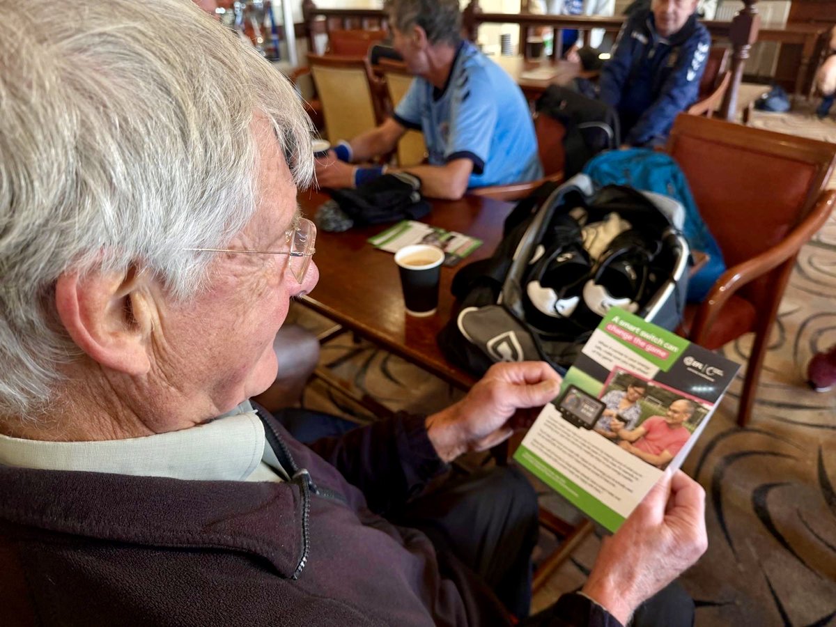 SBitC_CCFC's tweet image. #AD | As the temperature begins to drop 🧣🧤 We’ve been out in the community talking to our social and walking football groups about the benefits of smart meters ✅ We&apos;re one of around 70 Football Club charities using the power of football to spread the message about smart meters…