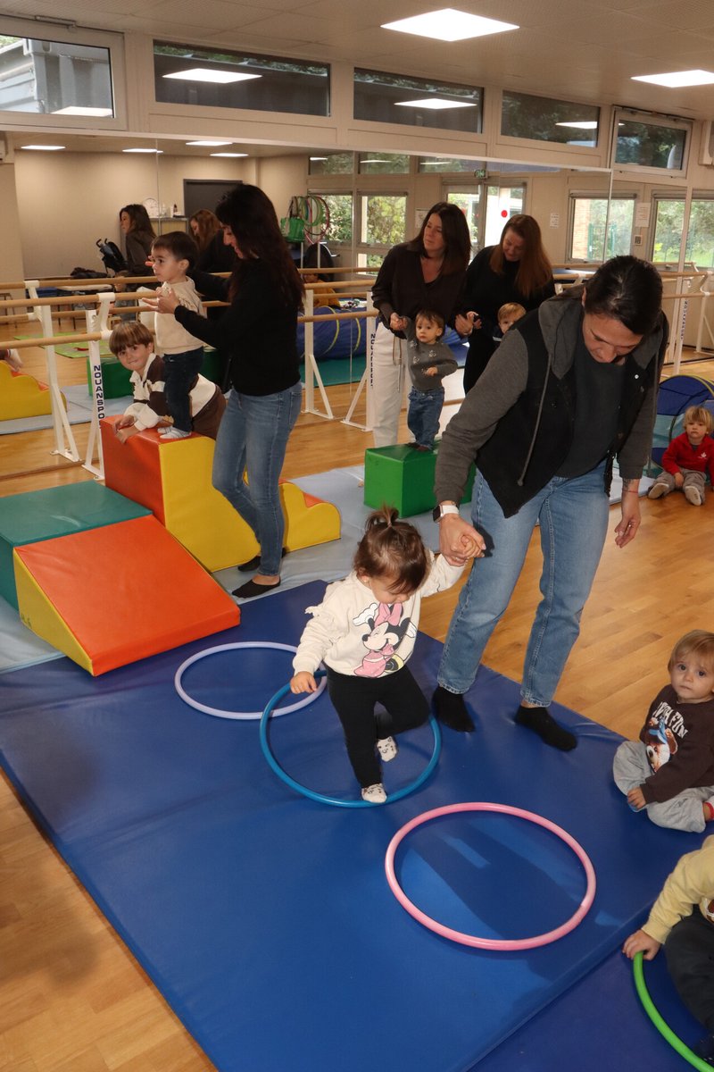 Journée nationale des assistantes maternelles : mise à l’honneur des 70 « nounous » d’#Allauch qui assurent la garde de nos tout-petits !
👉facebook.com/allauch