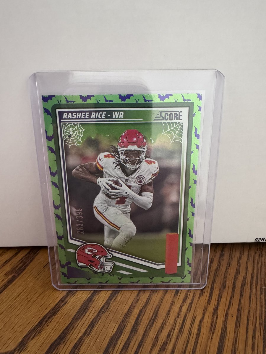 dhope261's tweet photo. @SKYBCards I have this on eBay for $25! https://t.co/UBIl0box3y