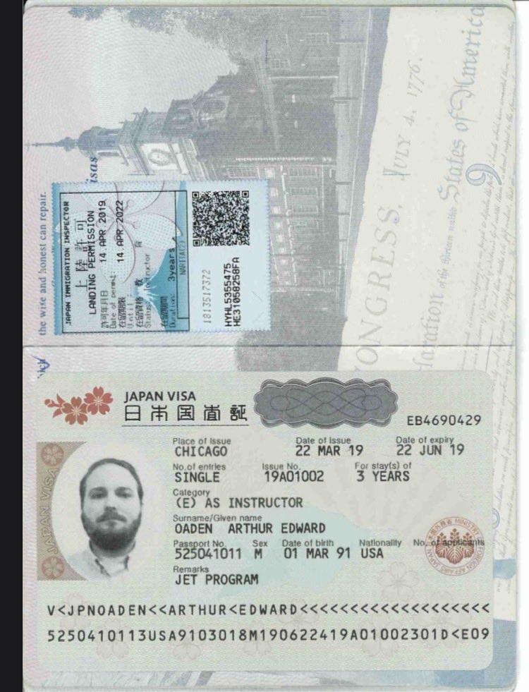 ArthurEASC's tweet photo. Perhaps it was an attempt to protect me, but I have no idea who it is in the photograph, or who or where this photograph was inserted into my passport.

The visa photo is definitely me, however.

@YouTube flagged the video as harassment, although this is about my own passport. https://t.co/YUQCVXNrat