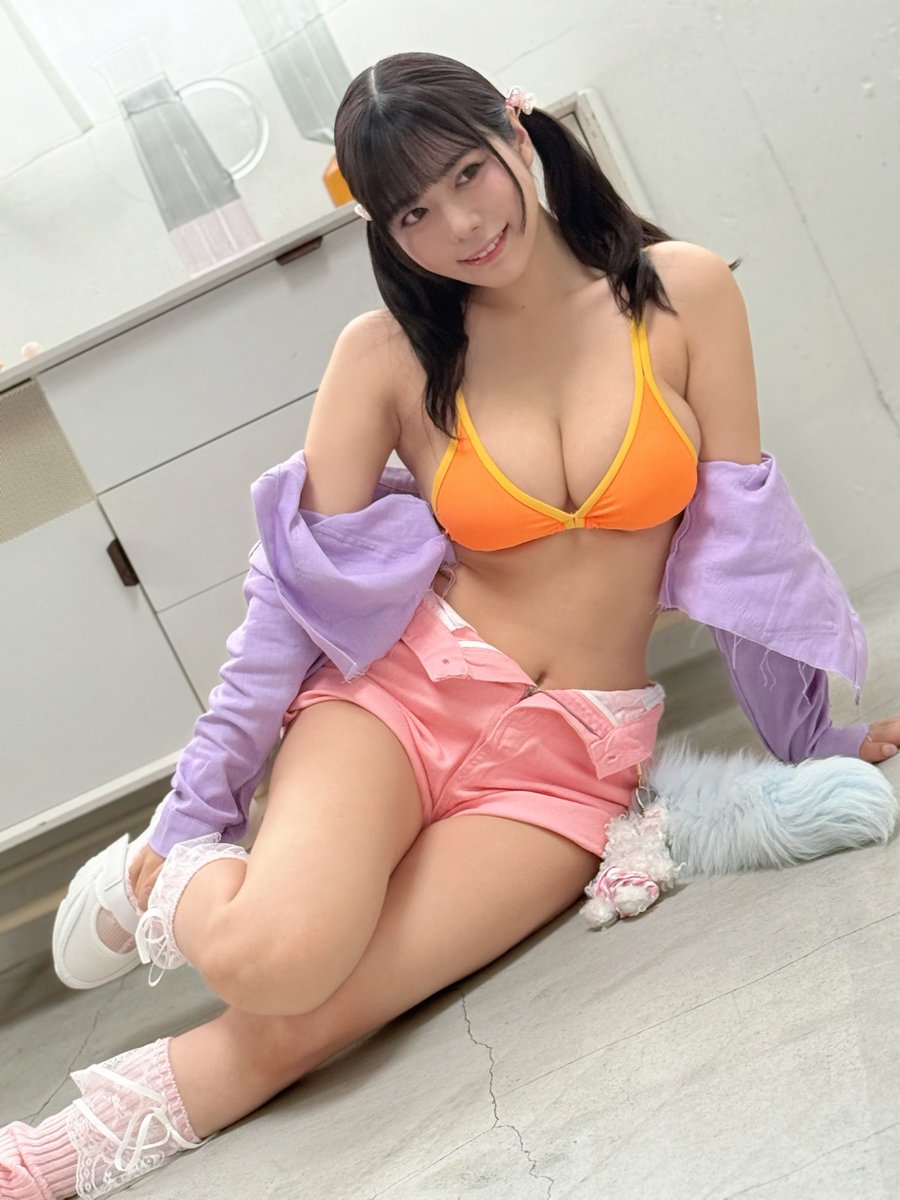 sinonome_umi's tweet image. 【お知らせ】

本日発売の『 週刊SPA!』
表紙＆巻頭グラビアを担当してます🥳✨️

久しぶりの3人グラビア♡♡
とってもかわいい仕上がりになってます🎀

ぜひチェックしてねᐠ( ᐢ ᵕ ᐢ )ᐟ
🛒 amzn.asia/d/cEZSGvH