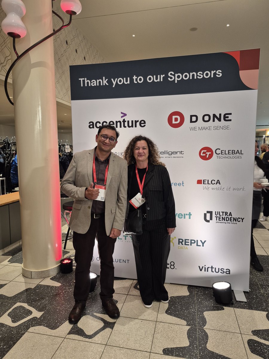 VirtusaCorp's tweet image. That&apos;s a wrap from Zurich! Great insights, connections, &amp;amp; conversations at the #DatabricksIndustryForum. Thanks to peers, clients, &amp;amp; innovators who met our delegates. Here are a few glimpses from the event. #DataAI #Networking #DataIntelligence