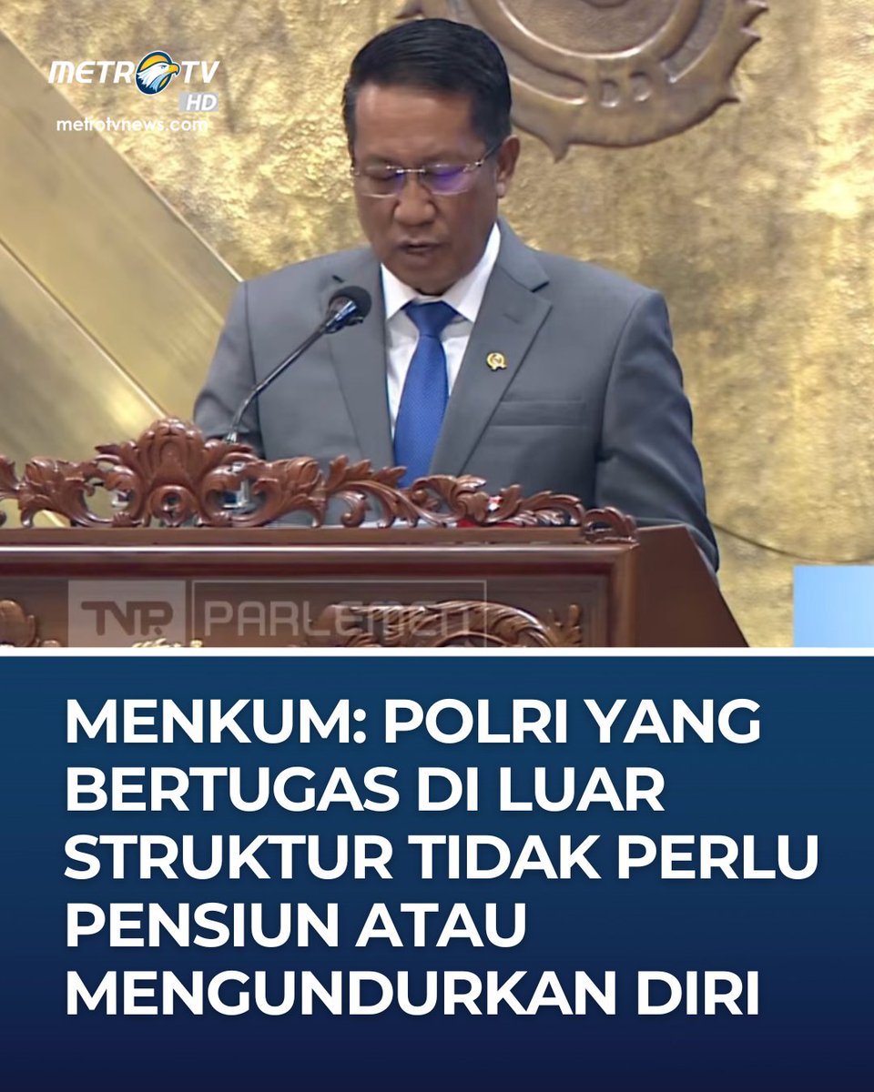 Metro_TV's tweet image. Menteri Hukum Supratman Andi Agtas menanggapi putusan Mahkamah Konstitusi terkait penugasan anggota Polri di luar struktur kepolisian. Di komplek Senayan usai mengikuti Sidang Paripurna DPR RI, Selasa 18/11/2025.

&quot;Ini menurut saya, ya, menurut saya, terkait dengan putusan MK…
