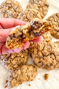 pawpaw_ray's tweet image. 🌞Good Morning, neighbors🌞
Awake at 0044 hours, Indiana time (USA)
🙏Thanking God for 4 1/2 hours #sleep 🙏

⭐️I hope your #Tuesday goes well! ⭐️

I must rest today. Recent activity has my knees and back raging🤦‍♂️
Thinking about #baking something🤔