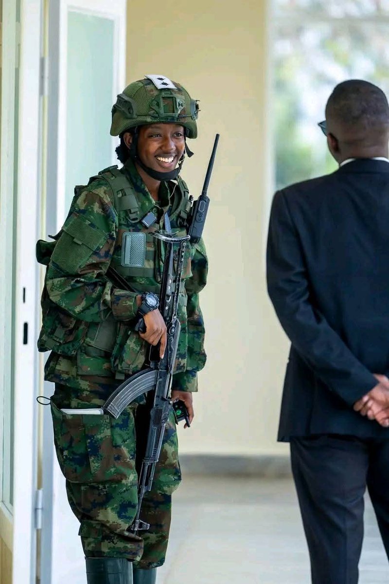 kanyadekwe's tweet image. RDF ukuntu iba iri smart ahantu hose, isuku discipline 🇷🇼🫡