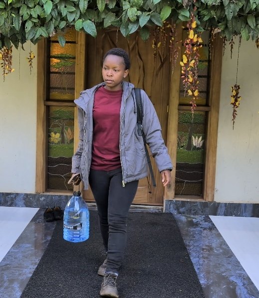 joan_reals's tweet image. Whatever you do, stay hydrated and let your dusty boots tell the stories of the trails you’ve conquered.
Goodmorning ?