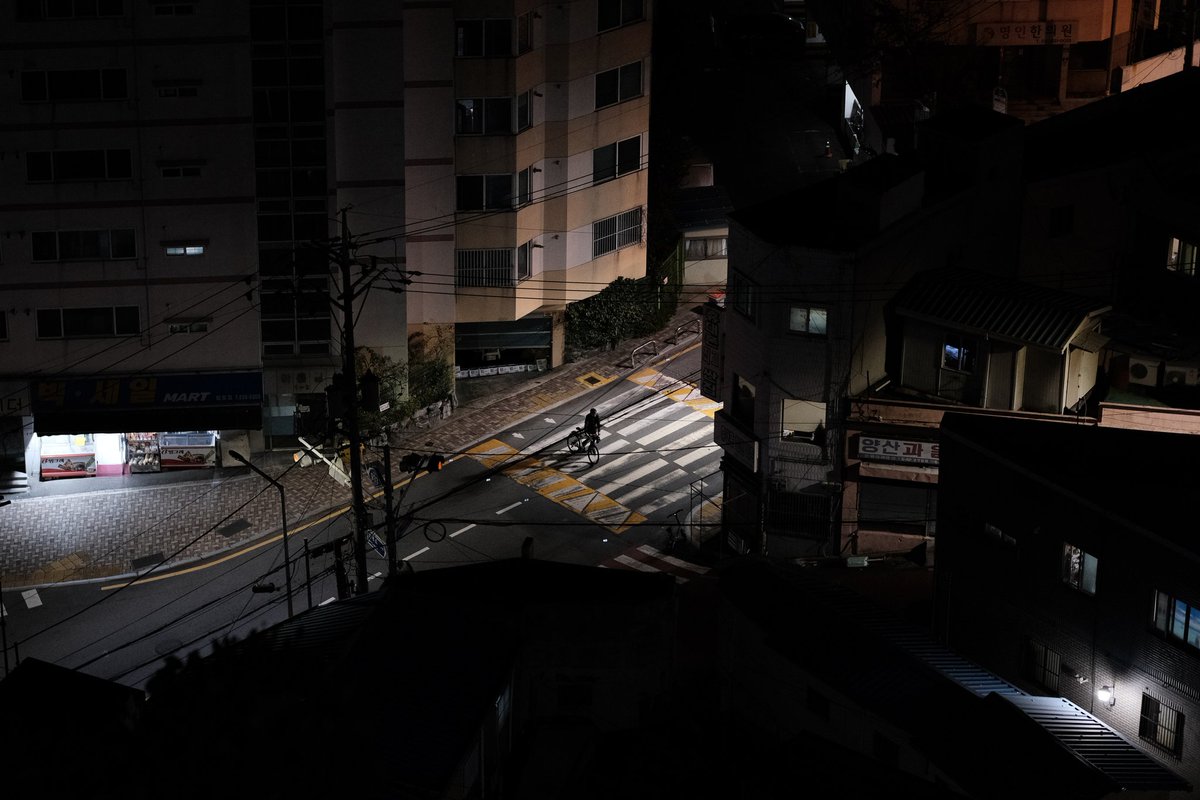 16 November 2025
Busan
"One Quiet Night"