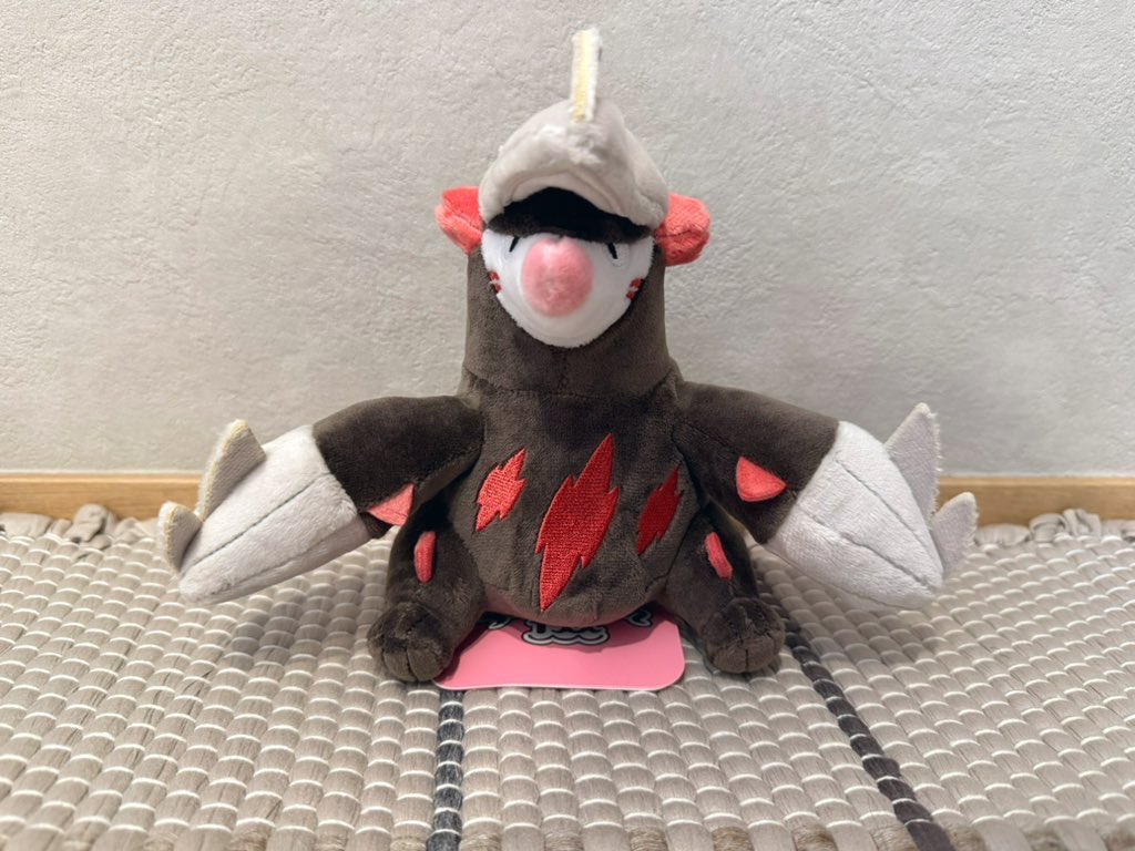 mappy_py76's tweet image. 日曜日は友人とコガネ〜エンジュのポケセン巡り&amp;amp;ZAのポケモン交換を、月曜日は20数年ぶりにユニバに行ってきました✌️
楽しい2日間を過ごせてハピ😘

1枚目はお迎えしたドリュウズ、2枚目はコガネで食べたうまご飯です😋