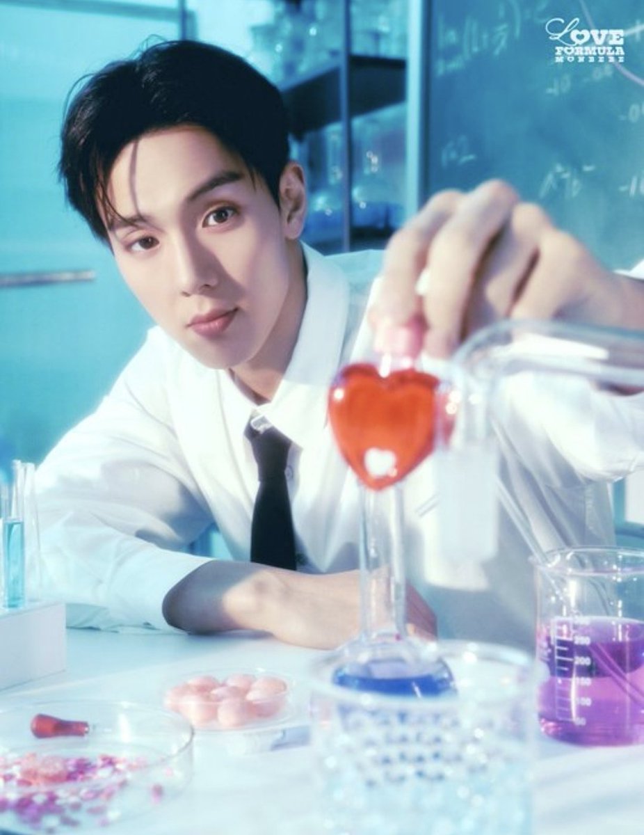 MXMONBEBEISRAEL's tweet image. Shownu you&apos;re so handsome🤎🖤🤍🩷❤️‍🔥
#MONSTAX #SHOWNU 
 #LOVEFORMULAMONBEBE
@OfficialMONSTAX