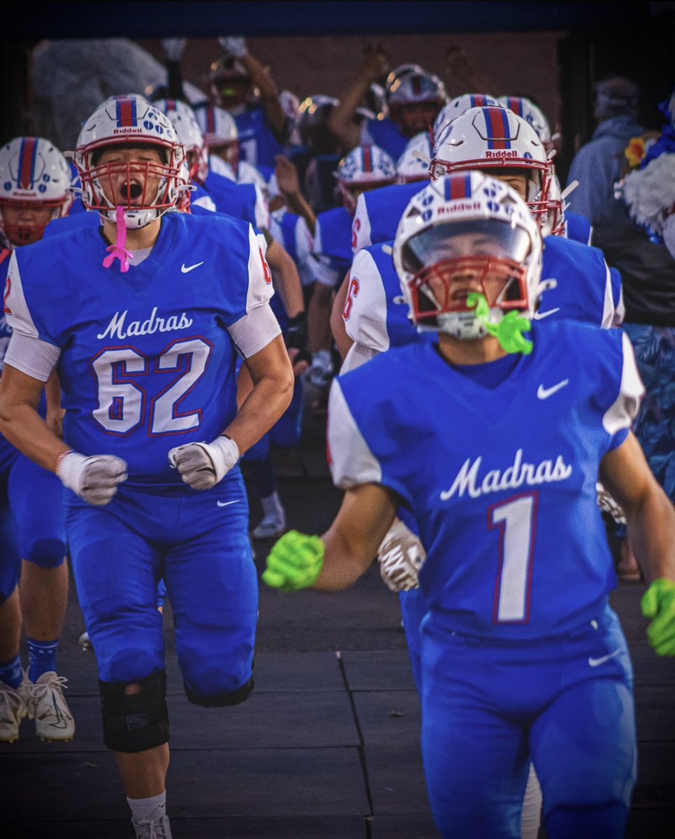 dezmondam62's tweet image. Madras HS ’26 | OL
2nd Team OL
6’3 | 240
B-250/S-335/DL-405
0 offers
📧 dezmondmontiel62@gmail.com
📱 541-771-5030
Locked in.
Luke 1:37 - “For with God, nothing will be impossible” 
#Hungry #ReadyToWork #RiseandGrind

t.maxpreps.com/4o40inF