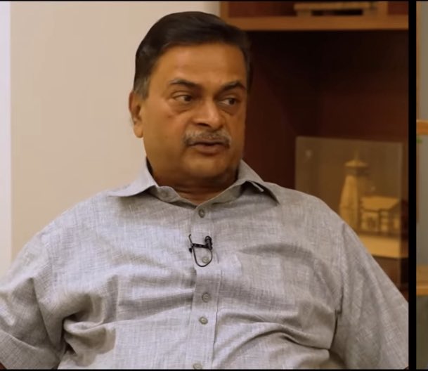 mediamonitre's tweet image. देश को २०२५ का नया तौफ़ा 🎉  #RKSingh
#भ्रष्टाचारियों को कौन करेगा निलंबित ? और कब ?