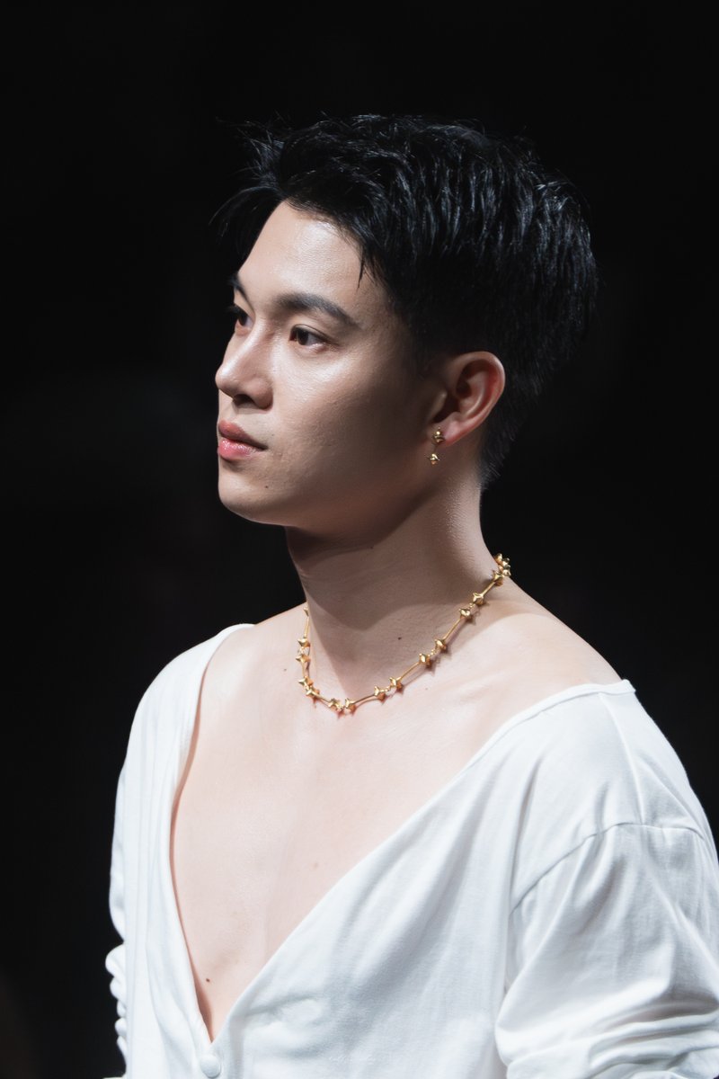 rollsanalog7's tweet image. 3.11.2025     greek god ☀️🔱🏛🌊

HEIDISSECRET LOPTEL YINWAR   
#EFW2025xหยิ่นวอร์ 
#yinyin_anw ; @yinyin_anw