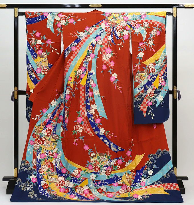 406z16〇引き振袖 掛下 セミアンティーク 刺繍 金糸〇結婚式 舞台衣装 406z16〇引き振袖 掛下 セミアンティーク 刺繍 金糸〇結婚式 舞台衣装