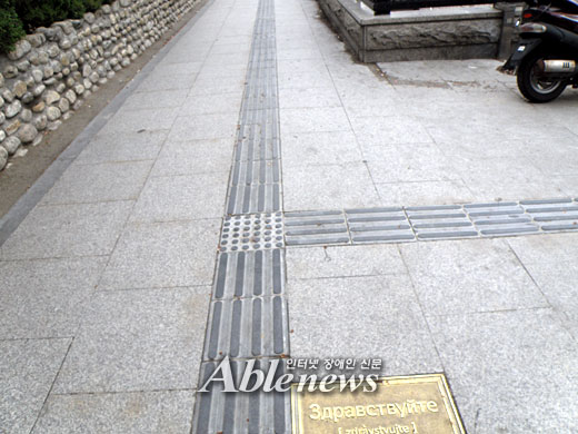 Mill_0's tweet image. 서울시의 이게 생각나네요
왜 이런거까지 똑같은거지