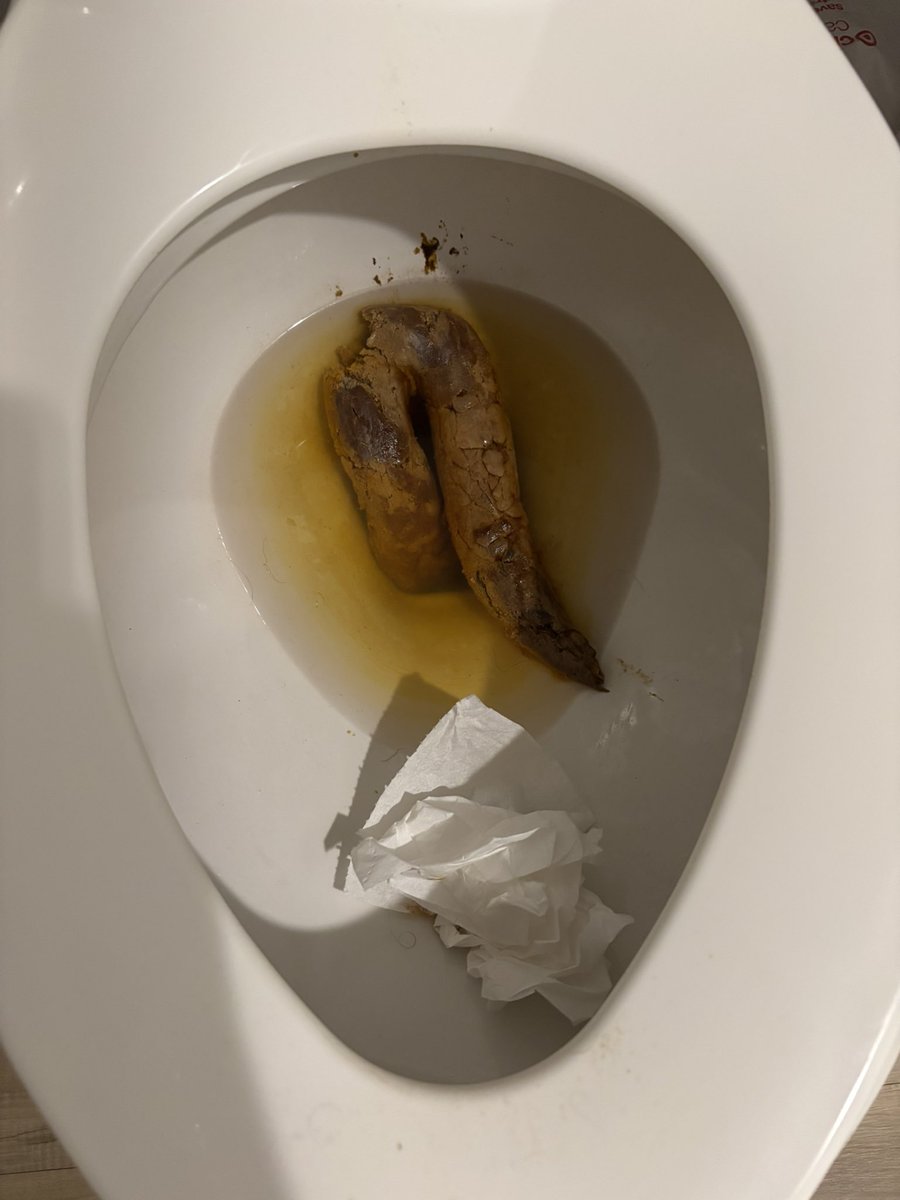 A_Schneider3239's tweet image. TMI:

“Comin’ out feelin’ 10 lbs lighter.”
- @realmartymar 
😂😂😂
…

What being backed up after 3 days 
#LooksLike 
“#Overwhelmed,”
- @bdwmusic 

because the Lord sure has
#asenseofhumor 
😂😂😂