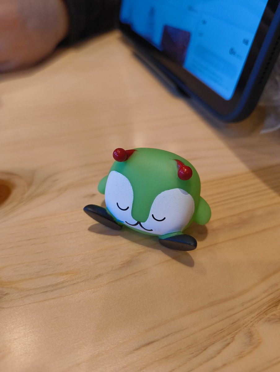 みん…みん…