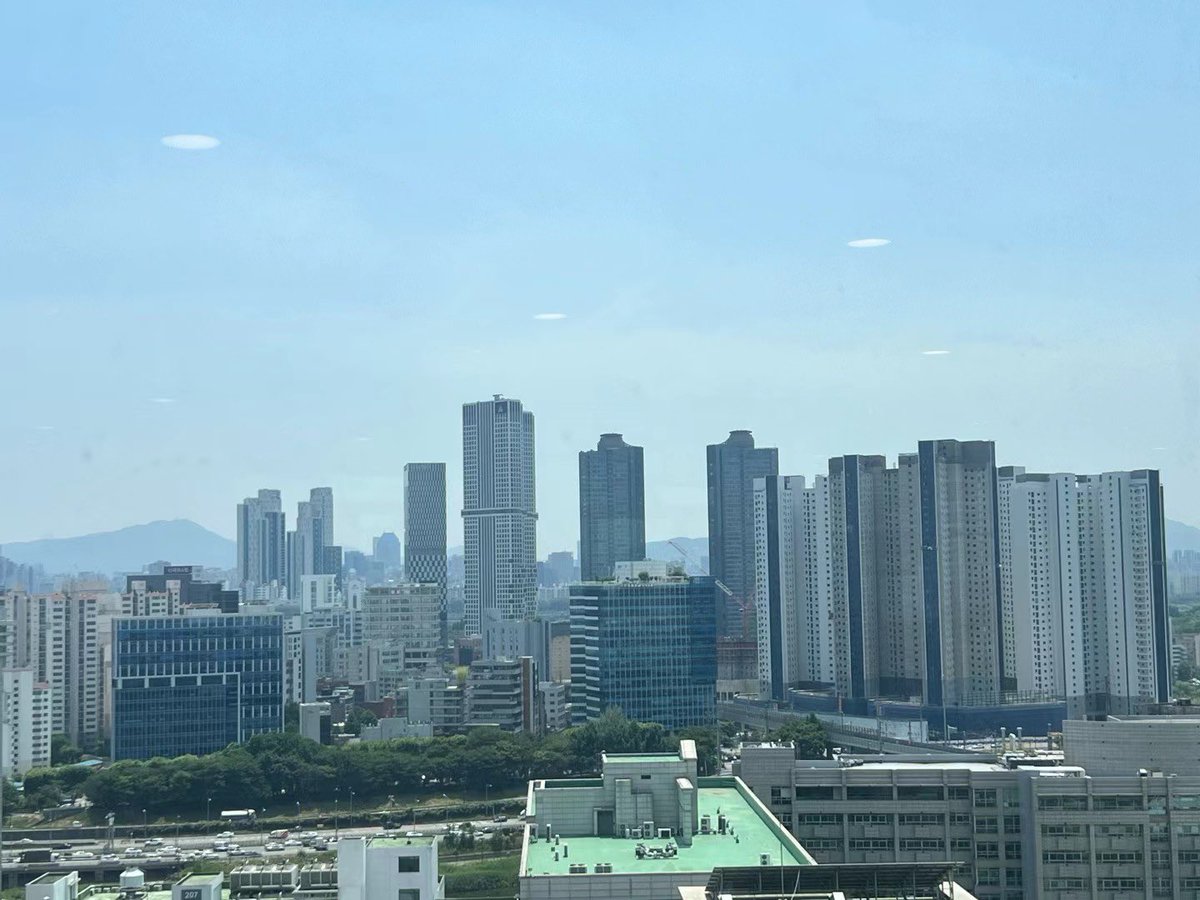 do_objw's tweet image. To:예온이