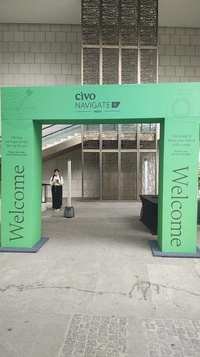 akshayktwt's tweet image. Kicking off the day at the #CivoNavigateIndia venue!

Excited for all the learning, networking, and cloud-native goodness ahead. 🚀

@CivoCloud