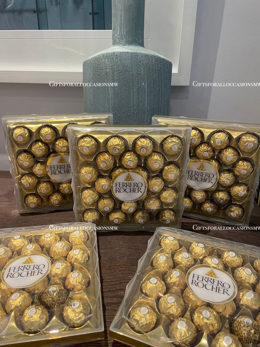 macjojo1's tweet image. Black Friday Sale @Giftsforallocc1 
Gravity Mall City Center Shop No13 Next to Sana 
20% Off all Instore items 
Items ranging from Mk4 000 upwards 
0886130138 or 0994001537