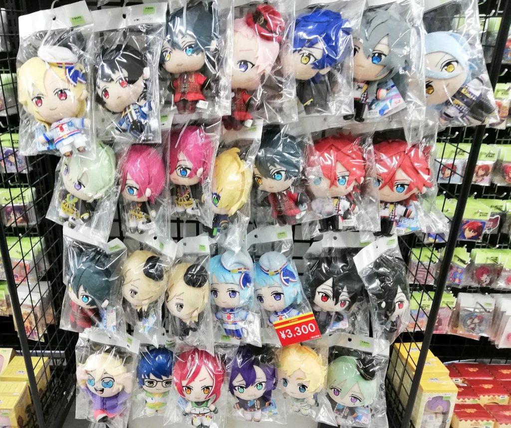 コーナー紹介】あんスタ 当店ではぬいぐるみやTシャツ、リングライト等